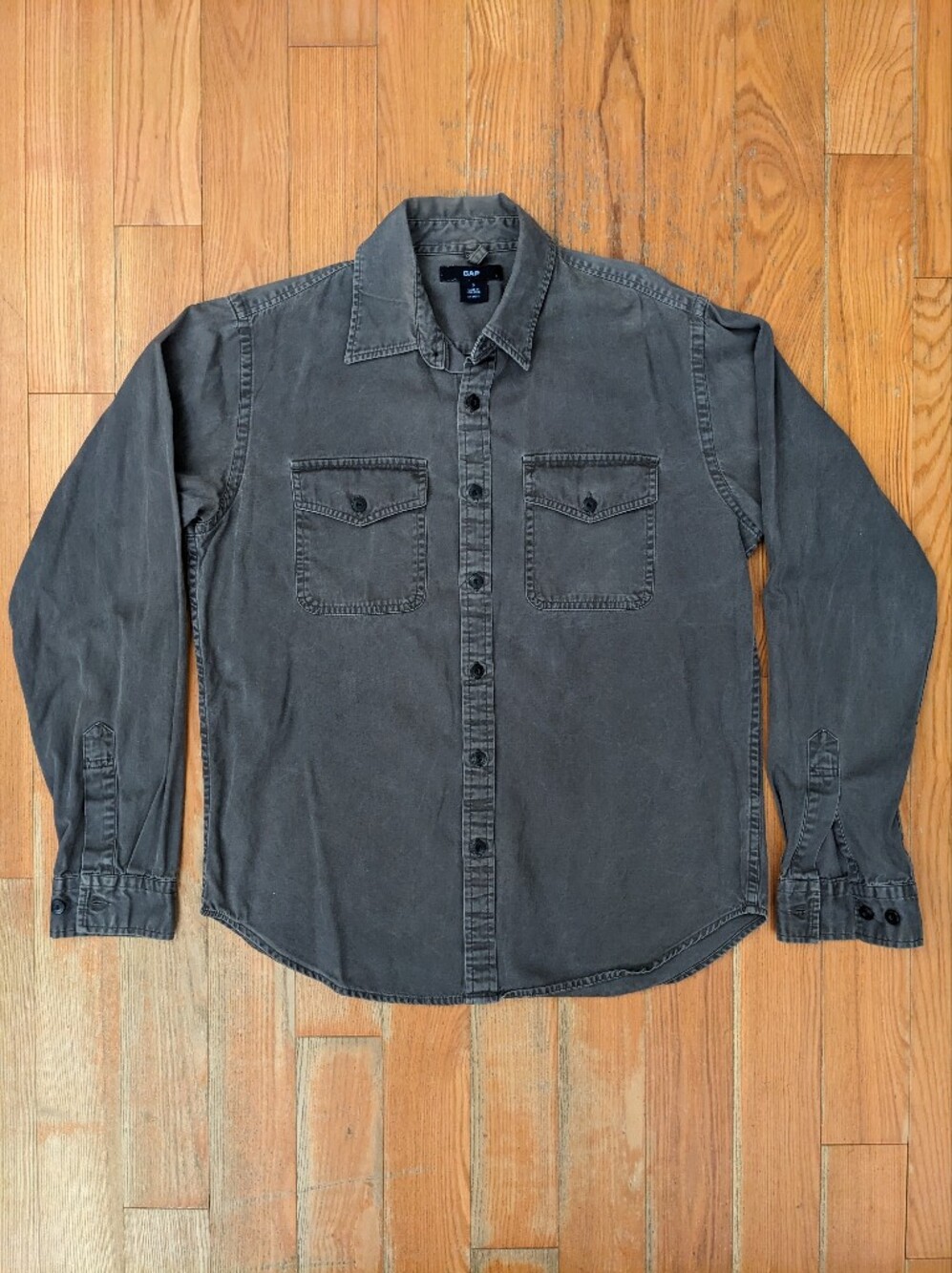GAP Gray Long Sleeve Button Down Work Shirt Size Small